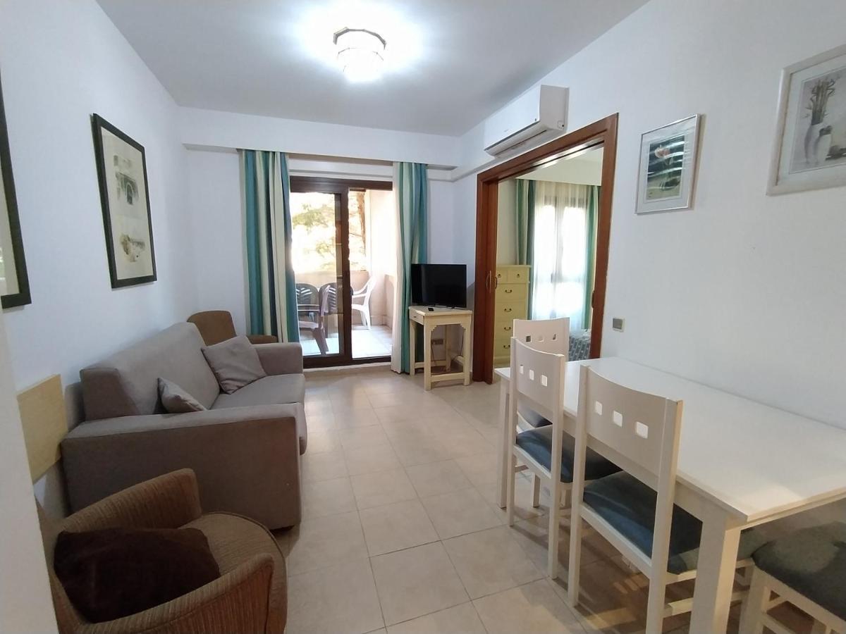 Vistas Laterales Psicina Primera Planta Isla Canela Ngoại thất bức ảnh
